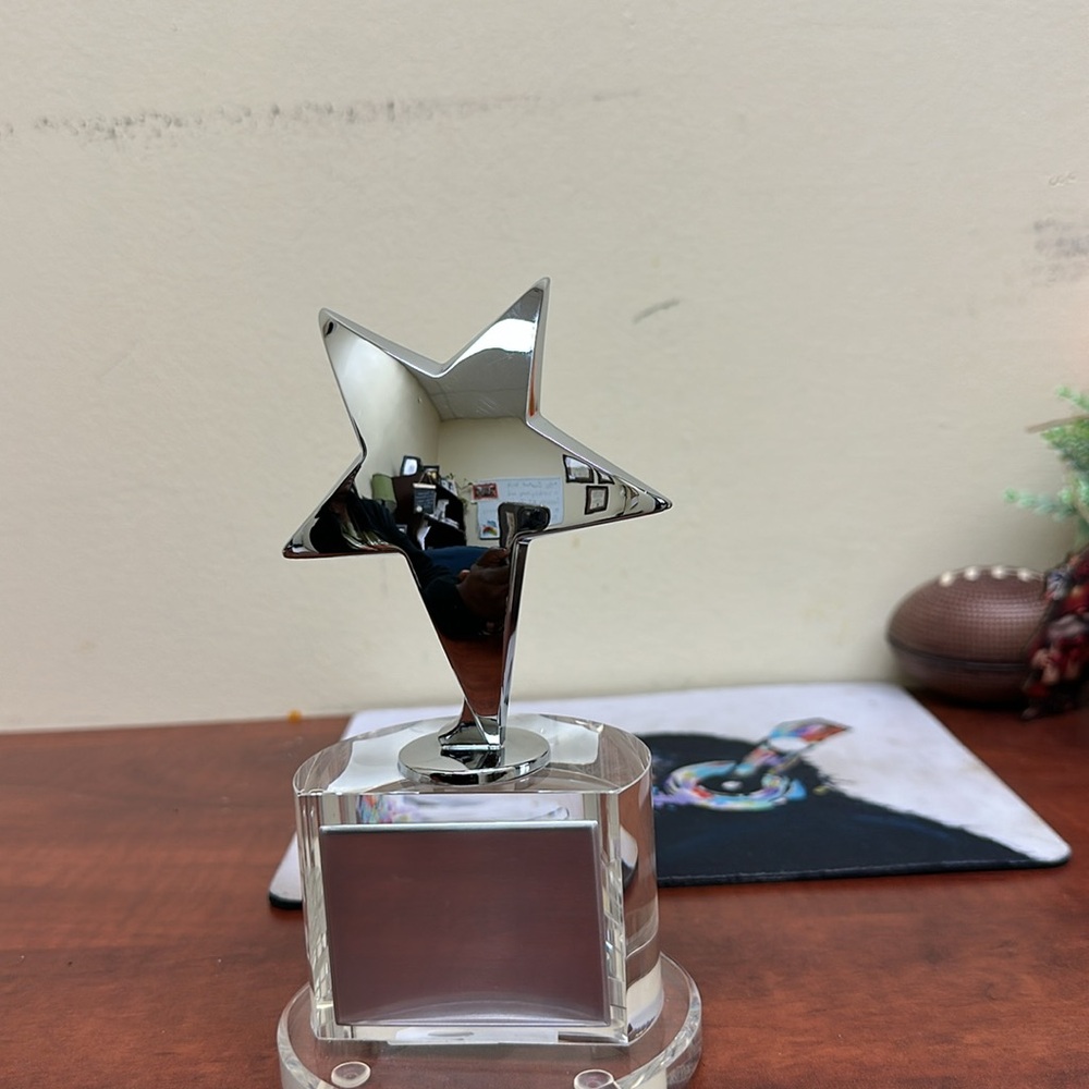 Trophy Silver Reflective Star Decor Accent - Picture 2 of 4